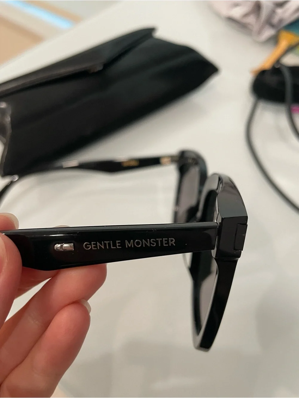 Gentle Monster Sunglasses, Black, Lo Cell 01